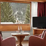 Отель Morosani Posthotel 4*