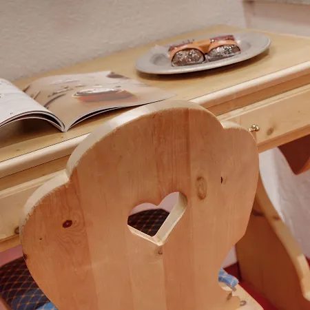 Morosani Posthotel Hotel 4*