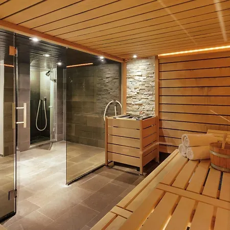 Otel Morosani Posthotel 4*