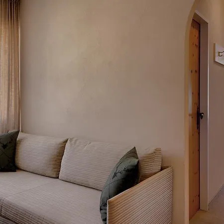 Morosani Posthotel Otel 4*