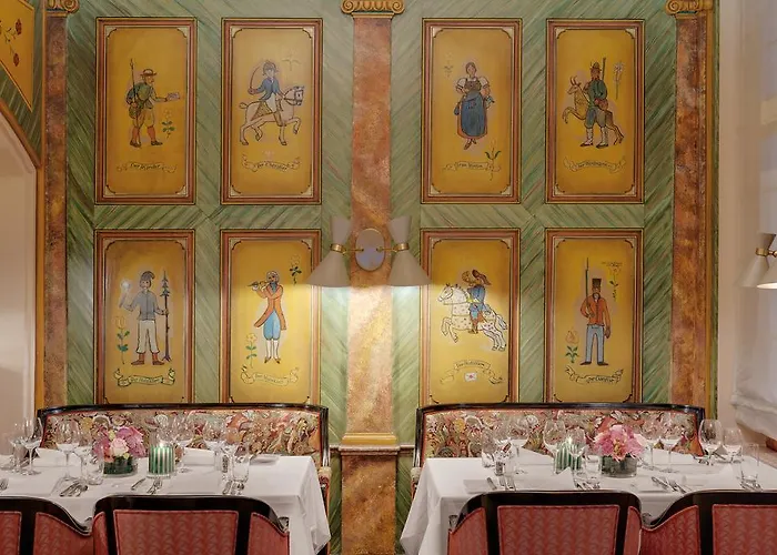 Hotel Morosani Posthotel 4*