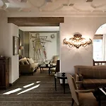 Morosani Posthotel 4* دافوس